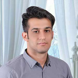 آرش فرشاد موسس آرش گرافیک